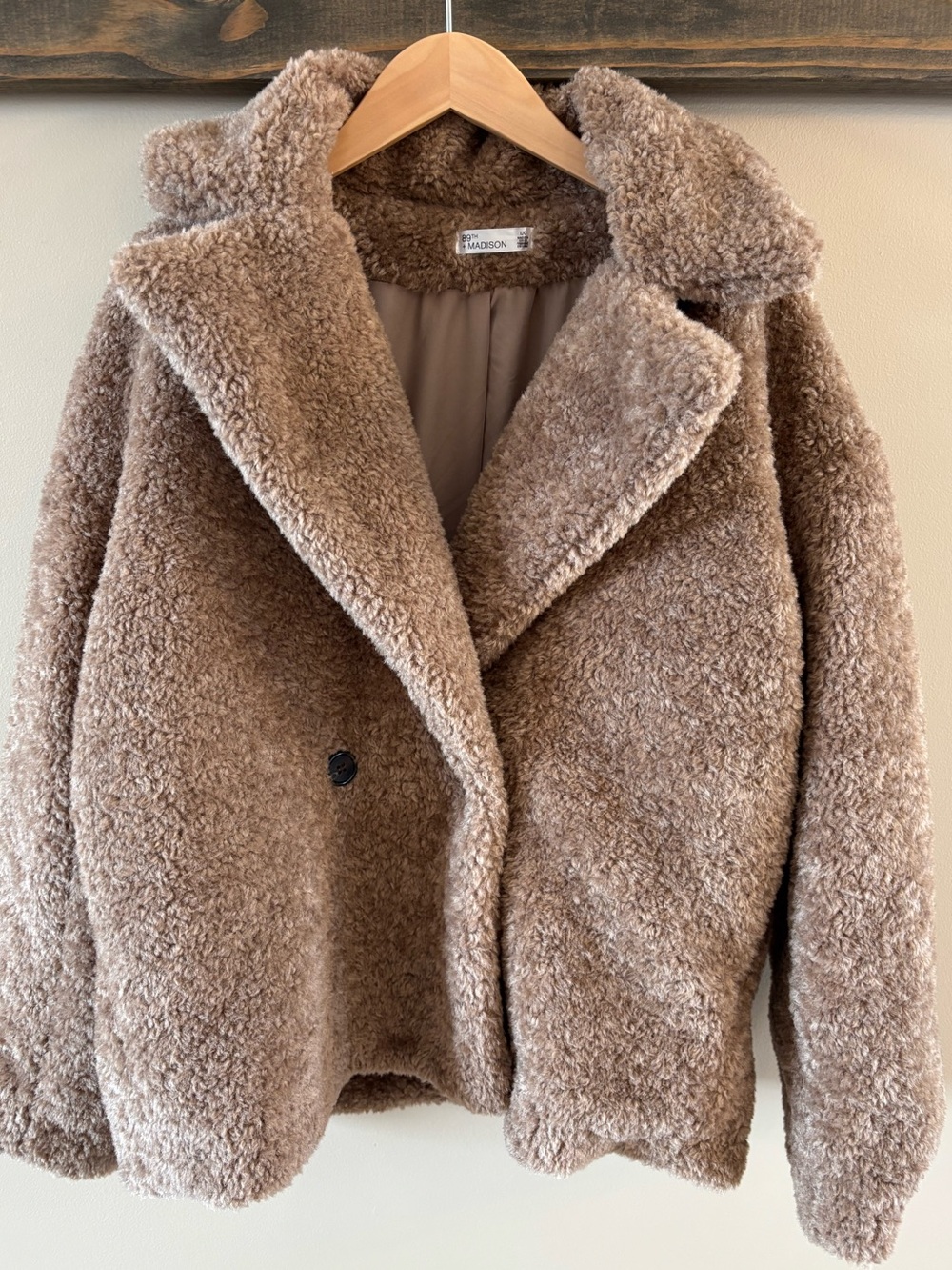 89th &Madison Plush Teddy Jacket in Taupe Brown